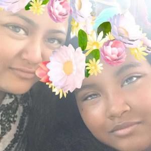 Meet your Posher, Deanna